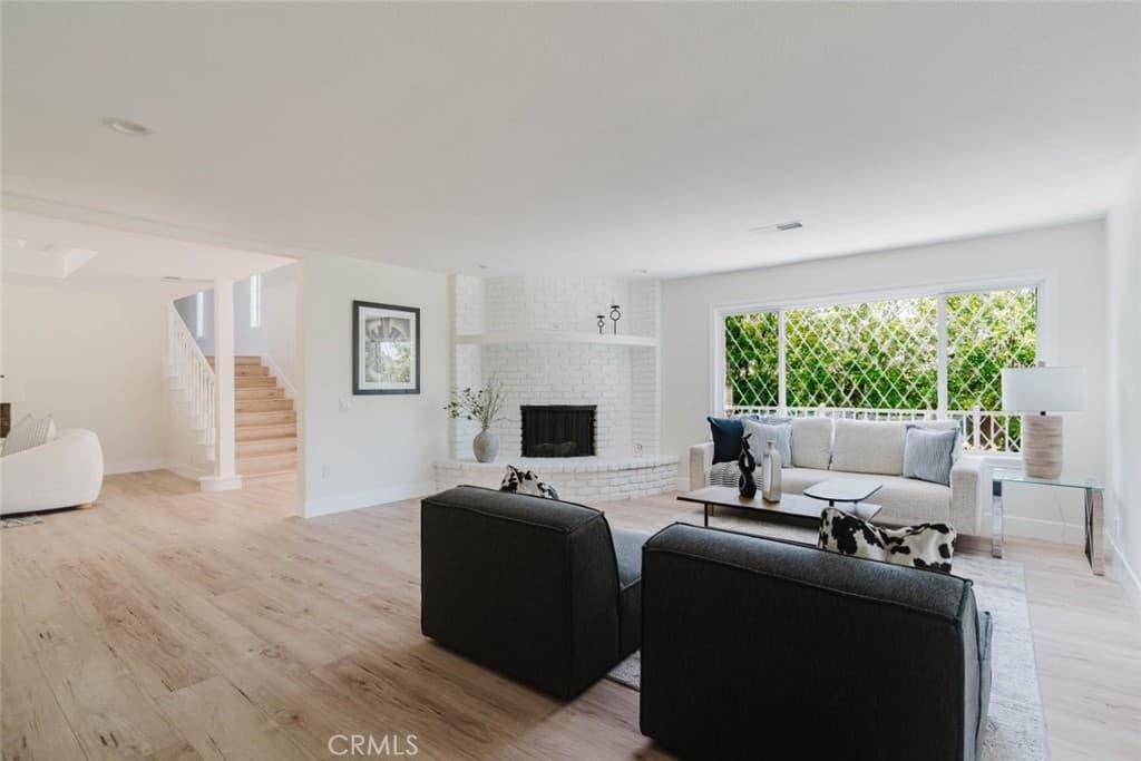 Home at 142 Crescent Glen Drive, Glendora — photo 10 of 12