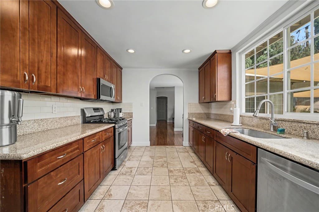 Home at 408 S Rodilee Avenue, West Covina — photo 12 of 12
