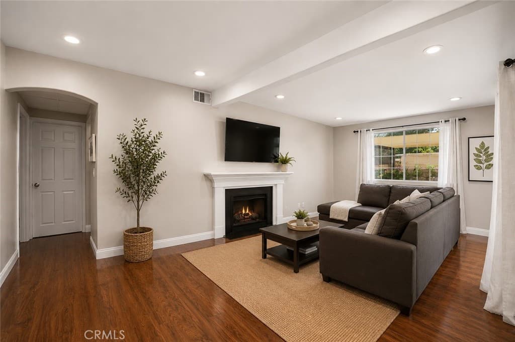 Home at 408 S Rodilee Avenue, West Covina — photo 7 of 12