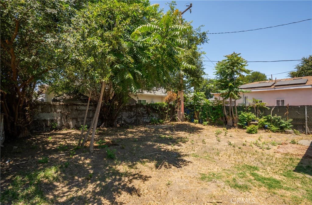 Home at 10627 Bodger Street, El Monte — photo 12 of 12