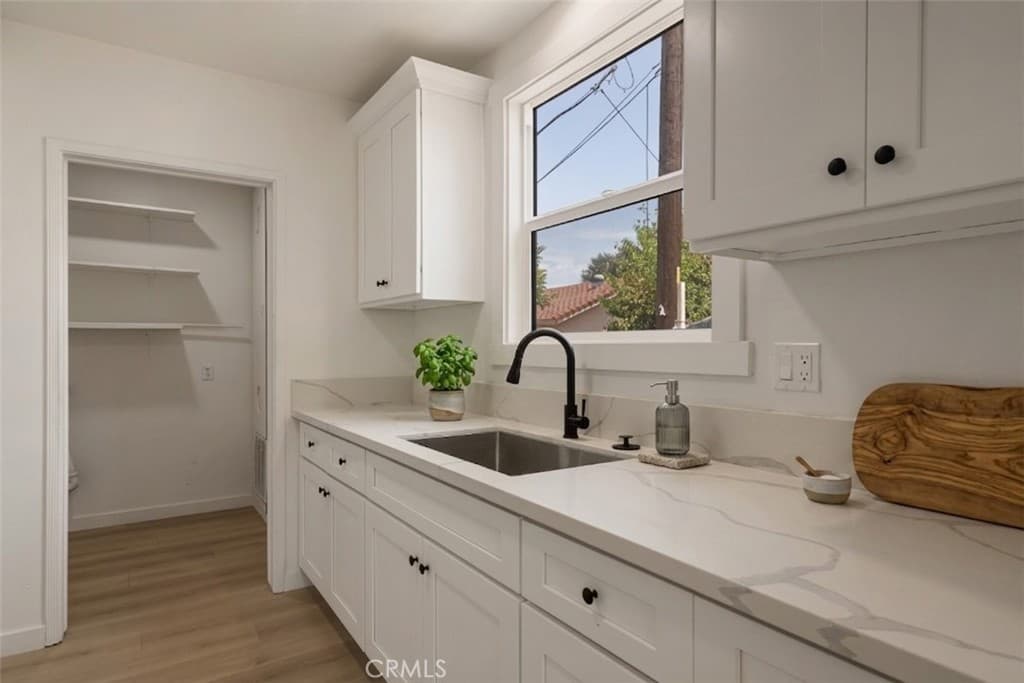 Home at 10627 Bodger Street, El Monte — photo 6 of 12