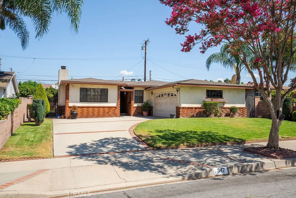 Home at 347 W Alcross, Covina — photo 4 of 12