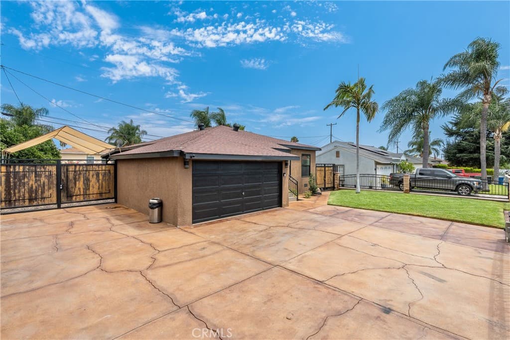 Home at 2136 Stanford, Pomona — photo 3 of 12