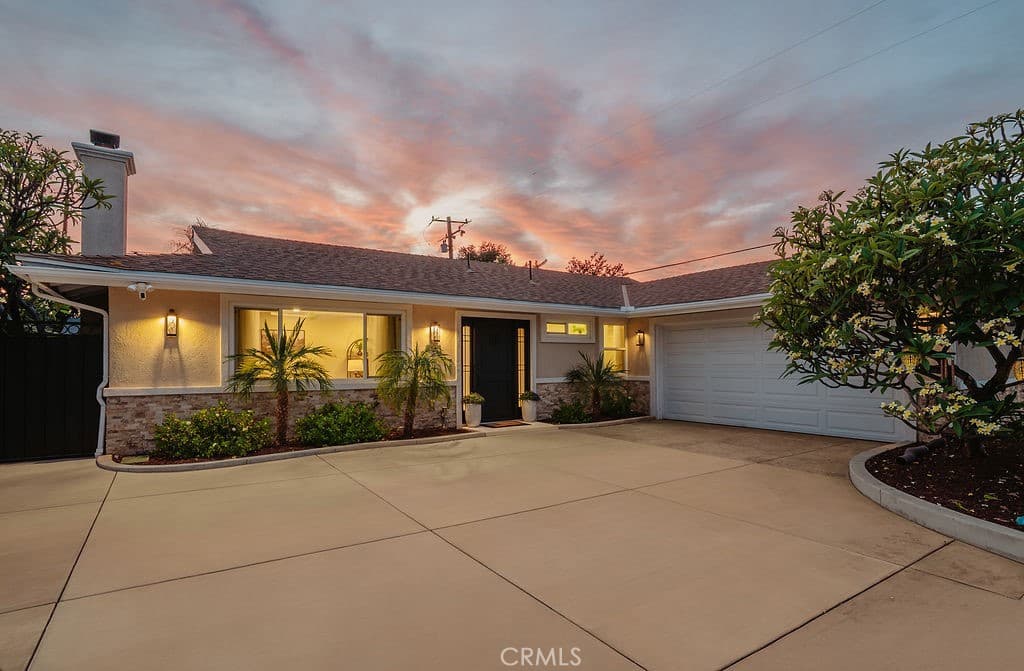 Home at 203 S Elwood, Glendora — photo 3 of 12