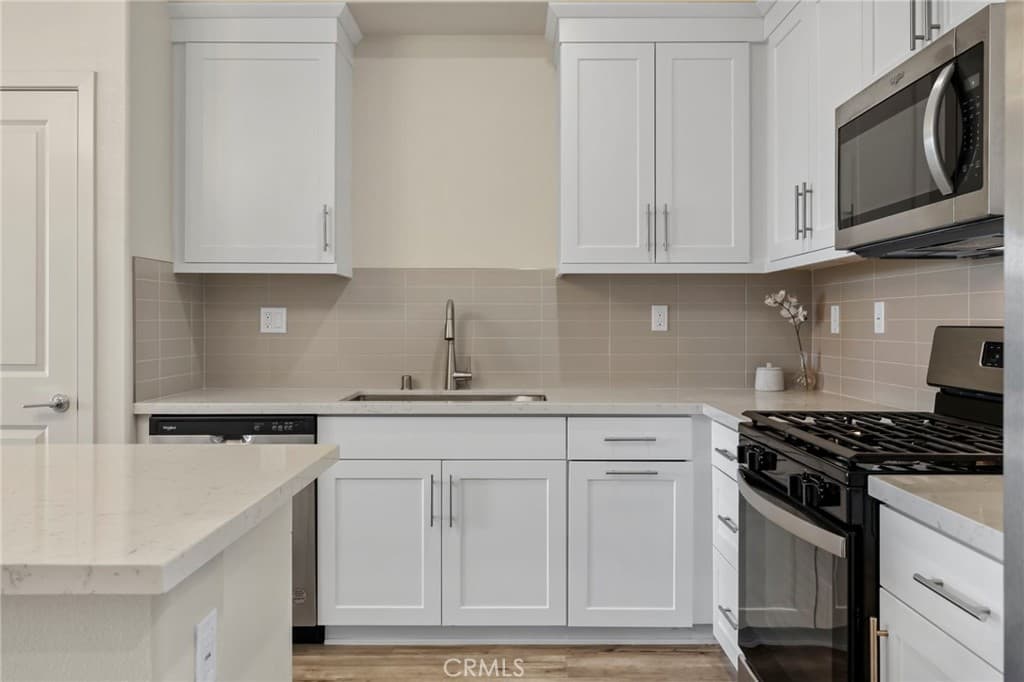Condo at 1112 Cardinal Way, Covina — photo 5 of 12