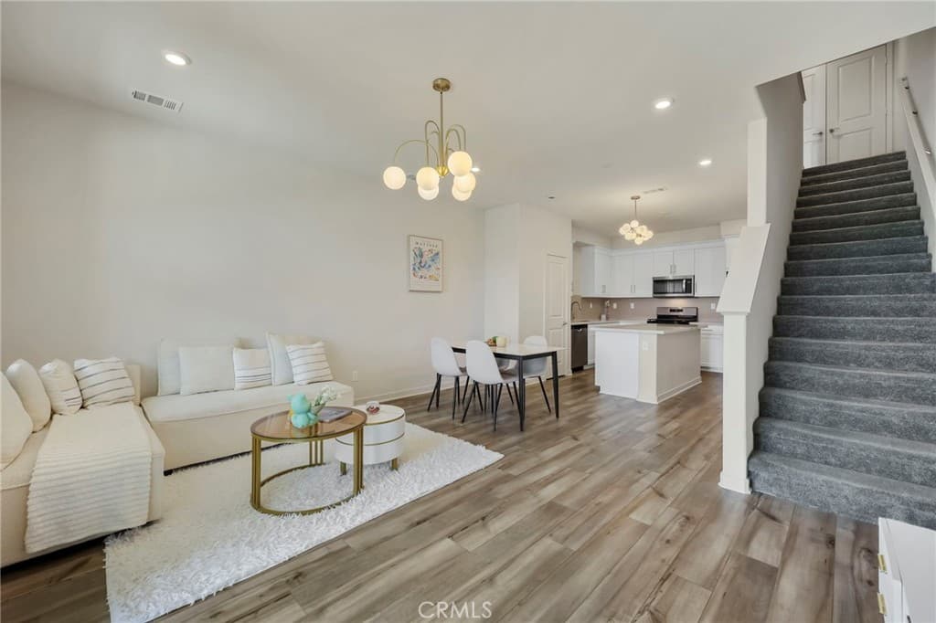 Condo at 1112 Cardinal Way, Covina — photo 9 of 12