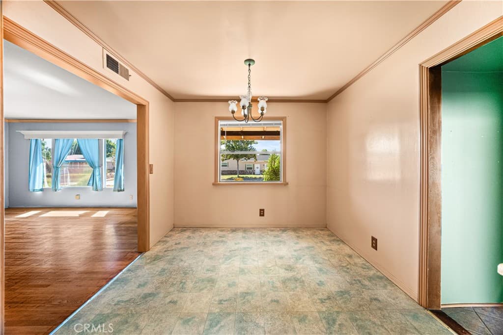 Home at 520 Lyford Drive, La Verne — photo 6 of 12