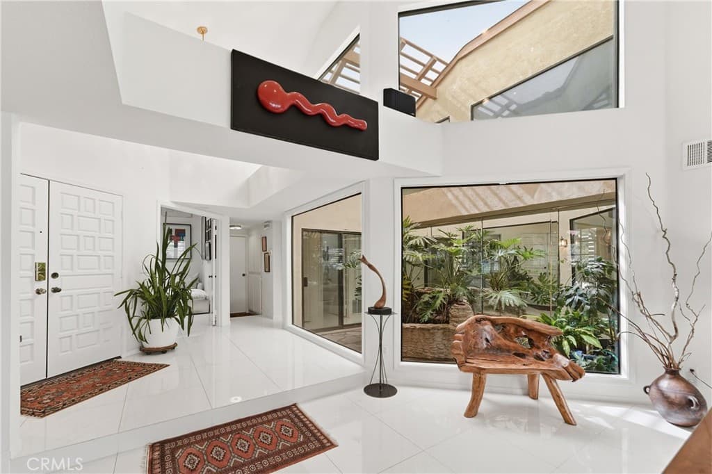 Condo at 1715 Calle De Oro, Pomona — photo 8 of 12