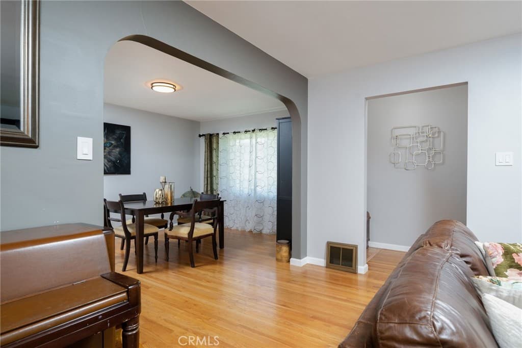 Home at 1552 Hacienda Place, Pomona — photo 11 of 12