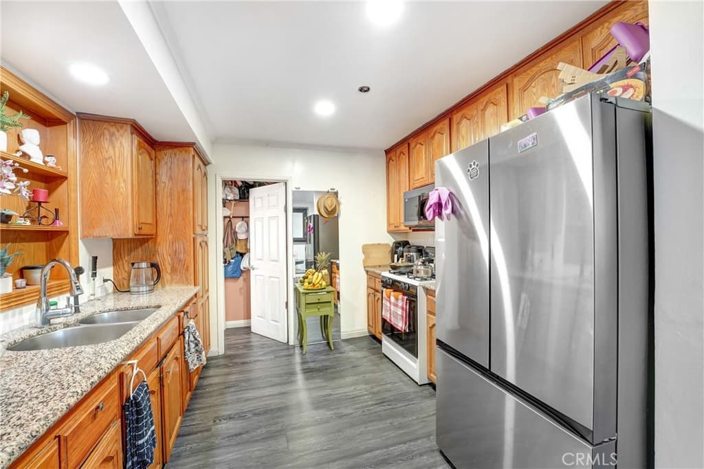 Home at 14813 Jeremie, Baldwin Park — photo 4 of 7