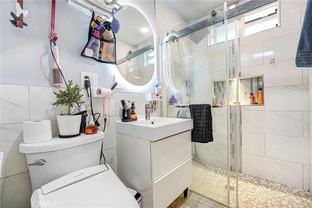 Home at 14813 Jeremie, Baldwin Park — photo 5 of 7