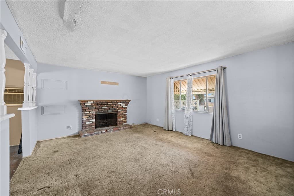 Home at 412 S Vecino Avenue, Glendora — photo 3 of 12