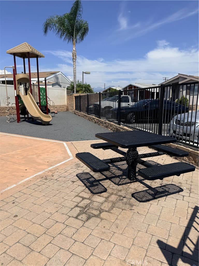 Home at 2131 W San Bernardino Road 95, West Covina — photo 12 of 12