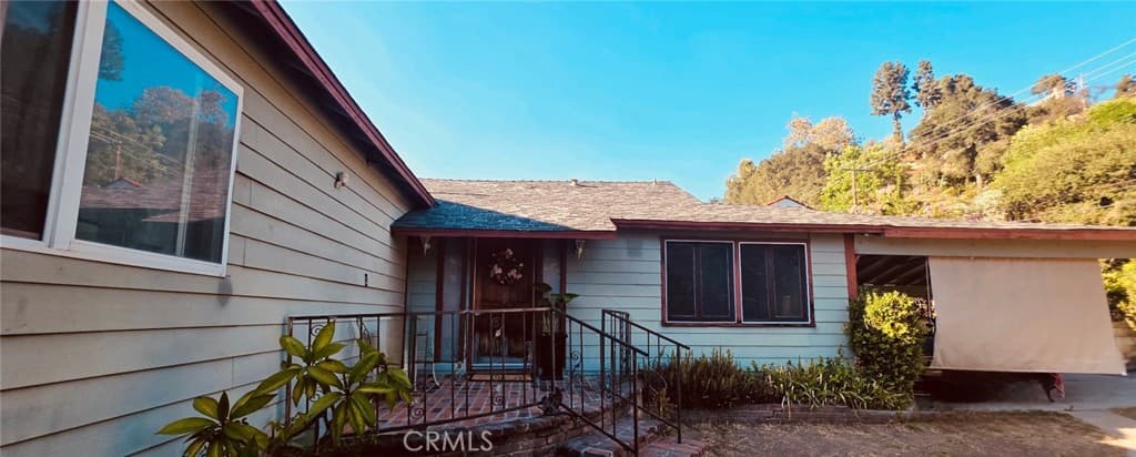 Home at 417 Cloverleaf Drive, Monrovia — photo 1 of 2