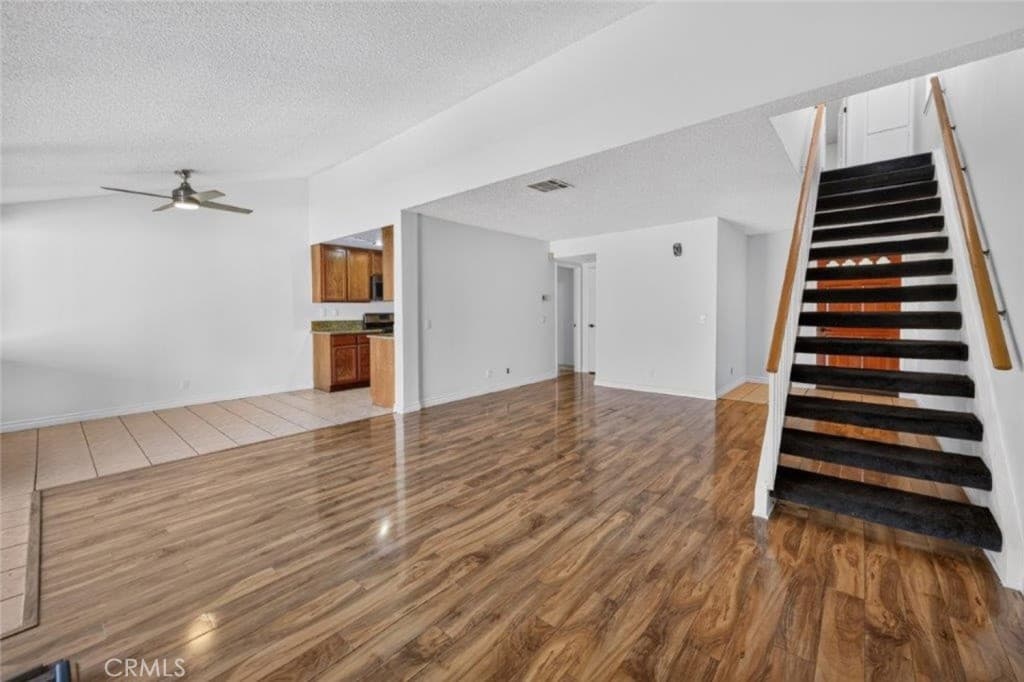 Condo at 1239 Glenview Lane, Glendora — photo 5 of 12