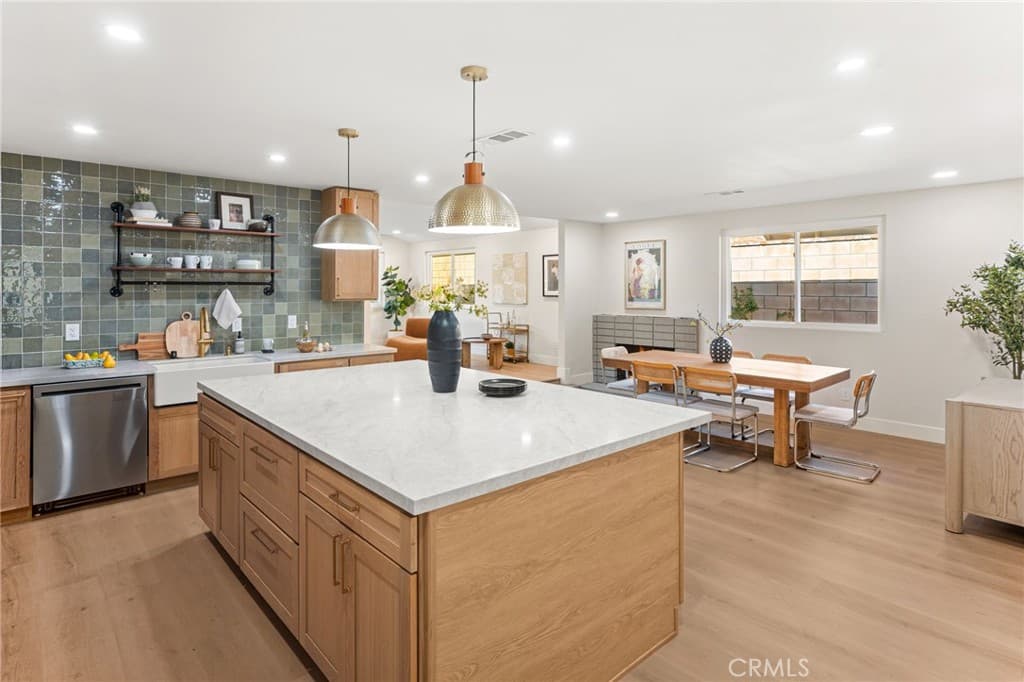 Home at 919 Majella Avenue, La Verne — photo 8 of 12