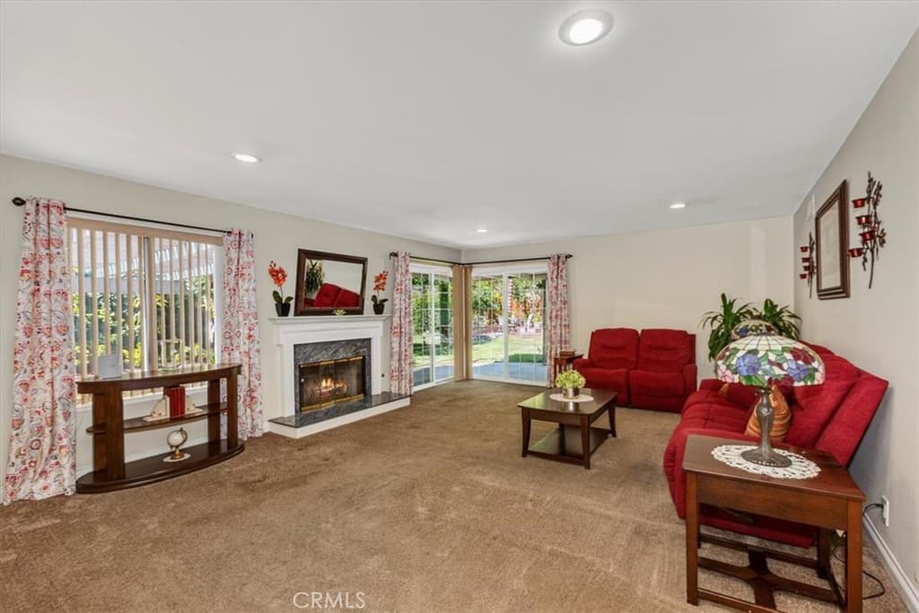 Home at 1167 Reggio Place, Pomona — photo 6 of 12