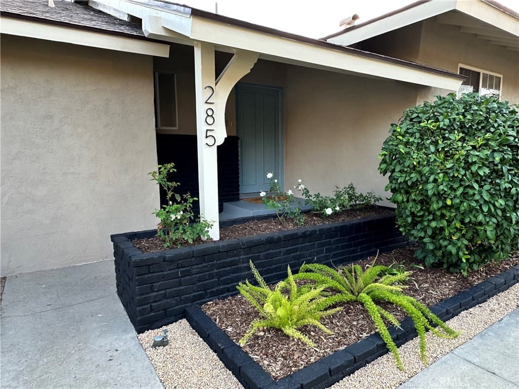 Home at 285 E Mckinley Avenue, Pomona — photo 5 of 9
