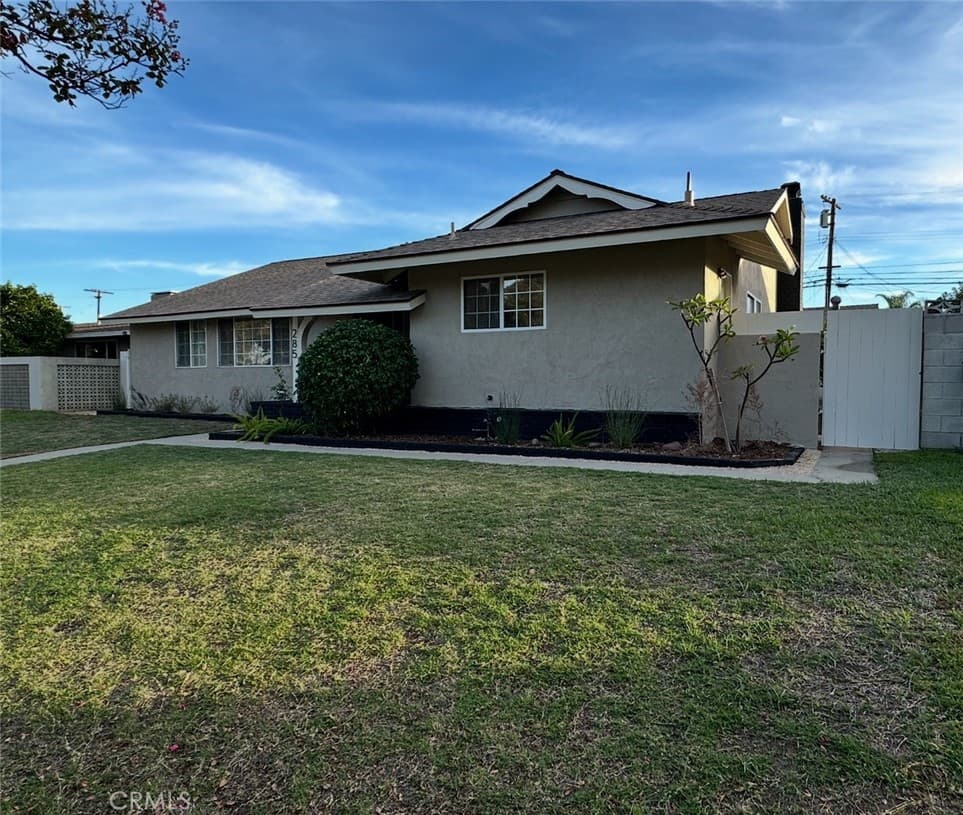 Home at 285 E Mckinley Avenue, Pomona — photo 9 of 9