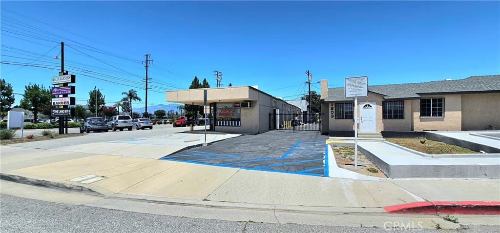 Commercial at 610 N Azusa Avenue, West Covina — photo 1 of 12
