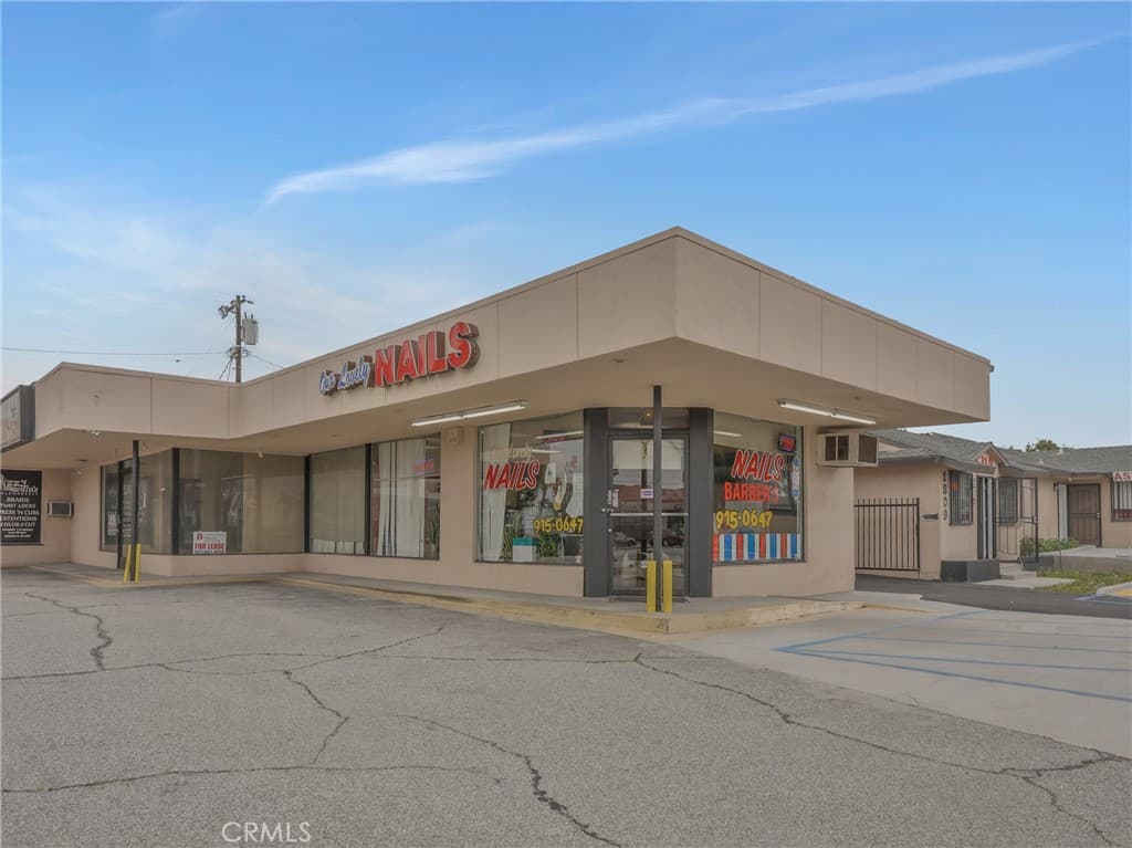 Commercial at 610 N Azusa Avenue, West Covina — photo 4 of 12