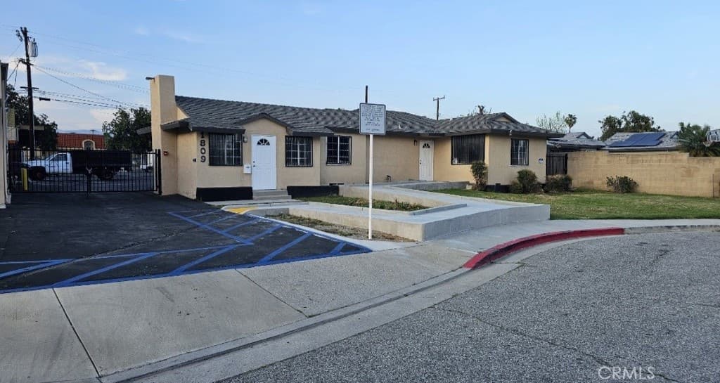 Commercial at 610 N Azusa Avenue, West Covina — photo 7 of 12