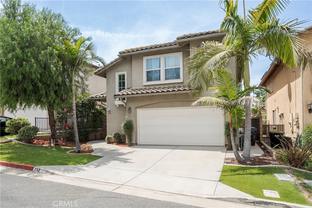 Condo at 757 S Woodberry Lane, La Puente — photo 2 of 12