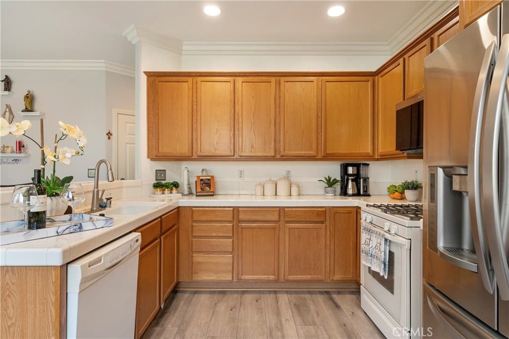 Condo at 757 S Woodberry Lane, La Puente — photo 12 of 12