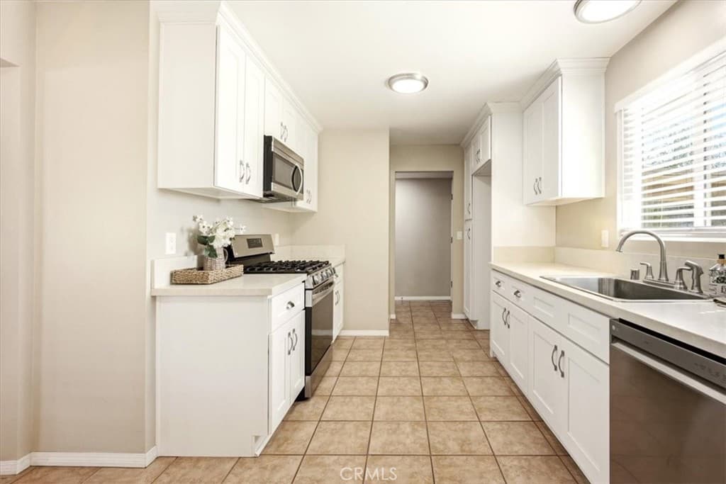 Home at 1623 S Lang, West Covina — photo 10 of 12