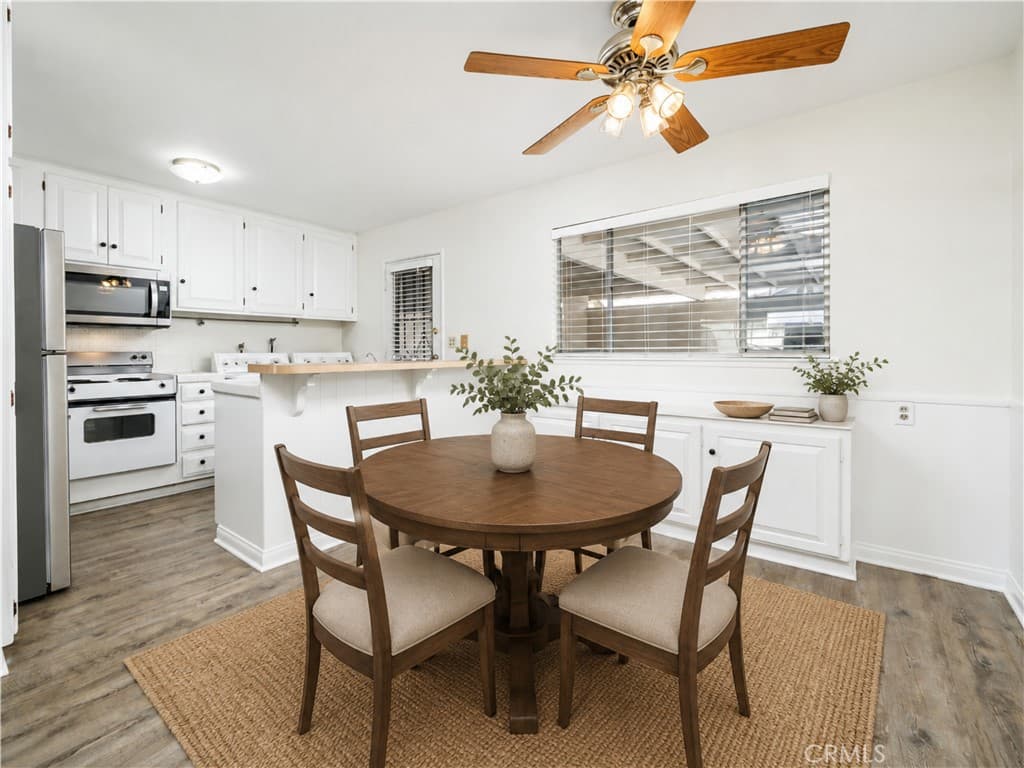 Home at 663 S Indian Hill Boulevard C, Claremont — photo 12 of 12
