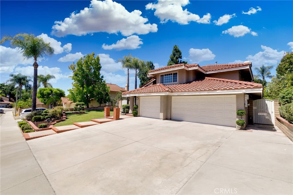 Home at 625 N Pacer Court, Walnut — photo 3 of 12