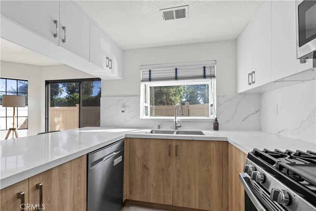 Home at 3672 Ivory, West Covina — photo 10 of 12