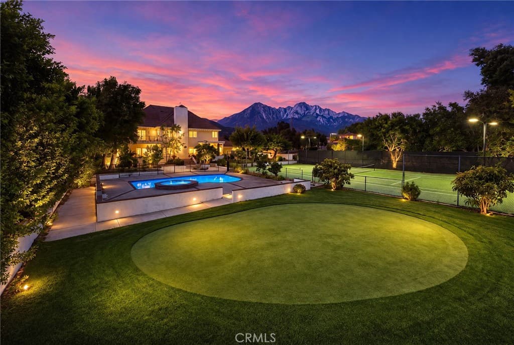 Home at 648 Pomello Drive, Claremont — photo 4 of 12