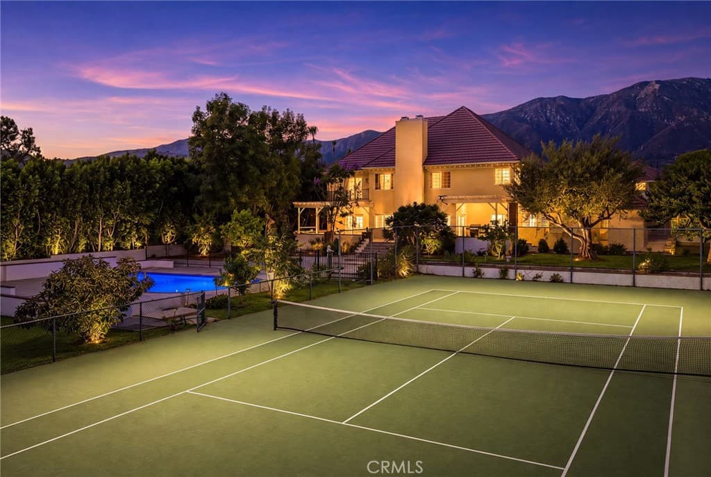 Home at 648 Pomello Drive, Claremont — photo 5 of 12