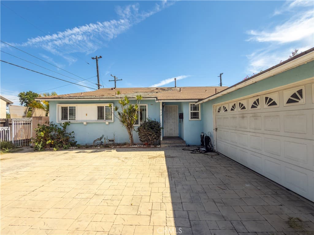 Home at 612 Verde Vista Avenue, Pomona — photo 1 of 12