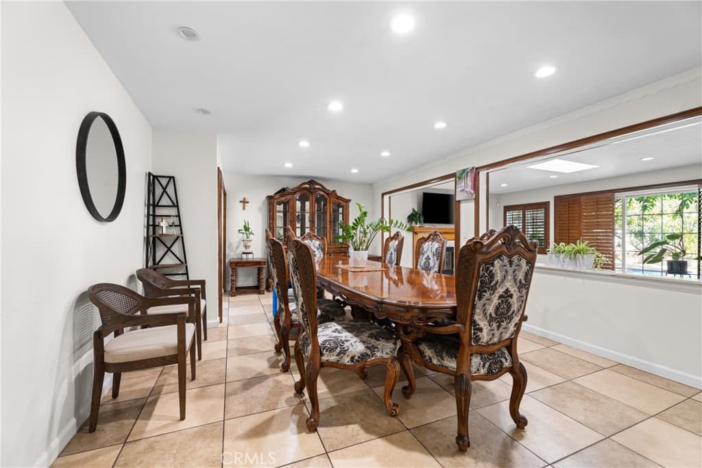 Home at 438 Cabana, La Puente — photo 10 of 12