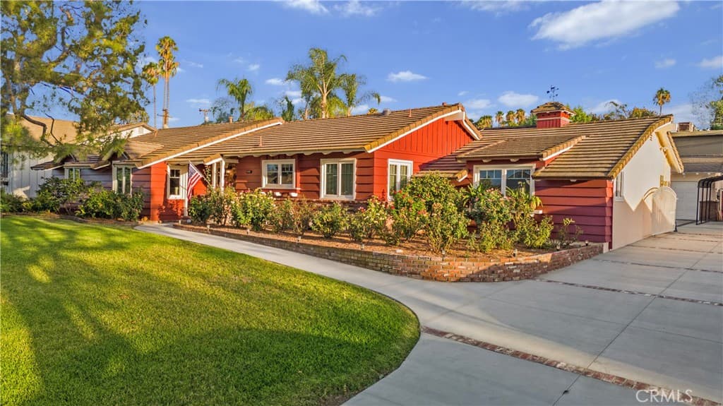 Home at 2524 E Evergreen, West Covina — photo 2 of 12