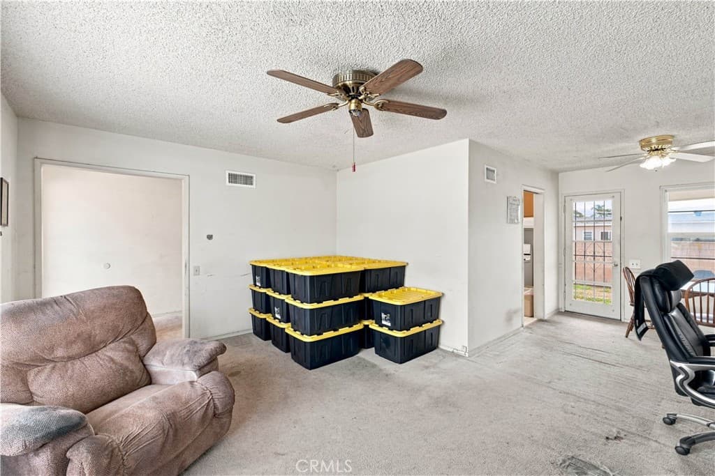 Home at 868 James Place, Pomona — photo 4 of 12