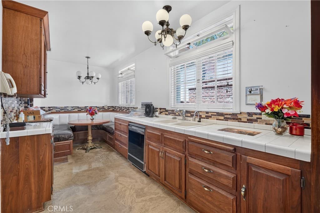 Home at 2418 S Buenos Aires, Covina — photo 11 of 12