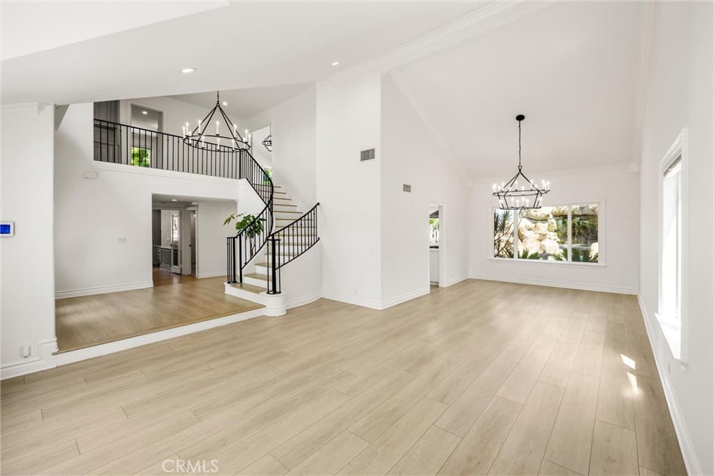 Home at 2026 Paseo Susana, San Dimas — photo 11 of 12