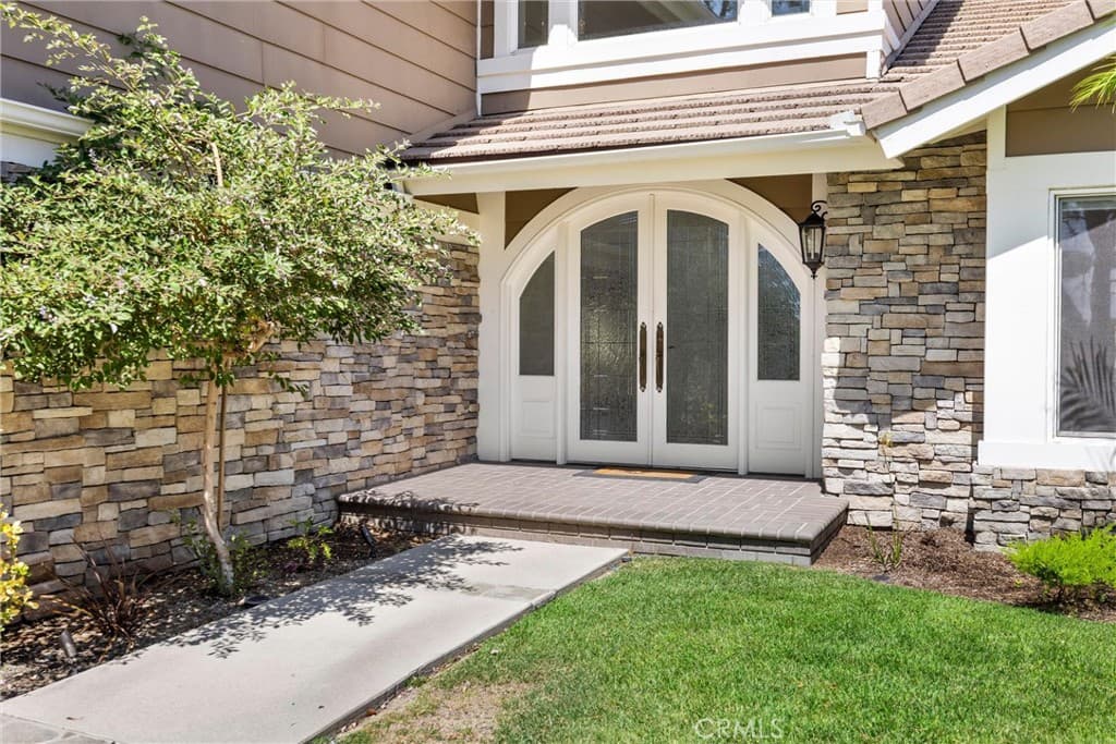 Home at 2026 Paseo Susana, San Dimas — photo 4 of 12