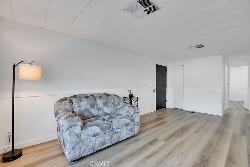 Home at 840 Foothill Boulevard 27, Azusa — photo 5 of 12