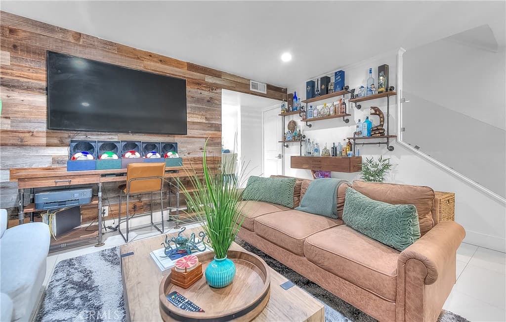 Condo at 15906 Rowland, La Puente — photo 8 of 12
