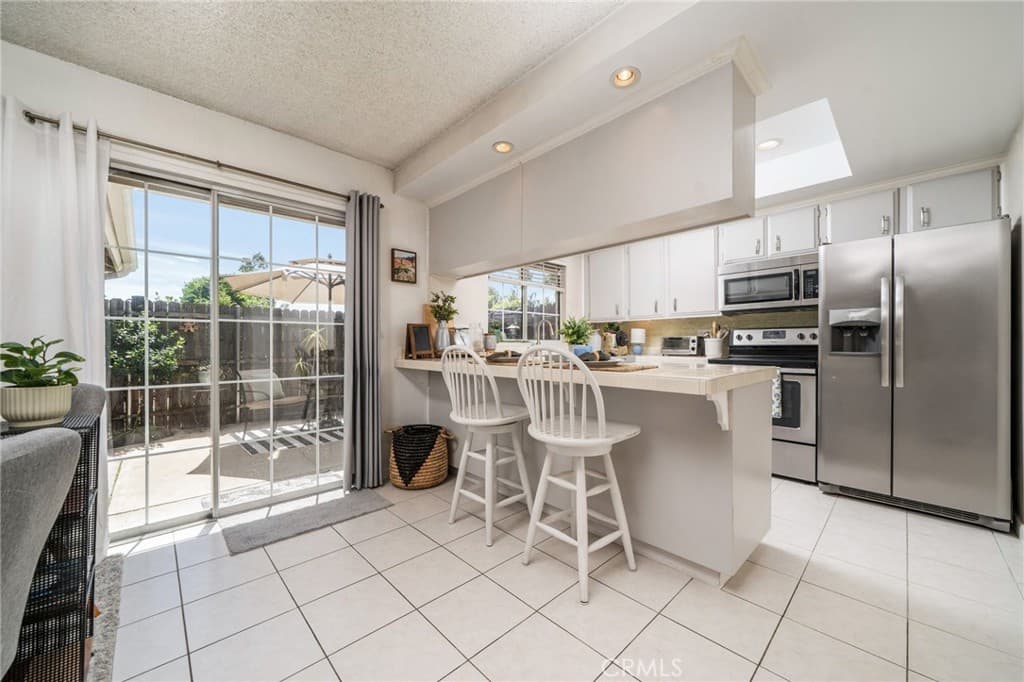 Home at 2549 College Lane, La Verne — photo 12 of 12