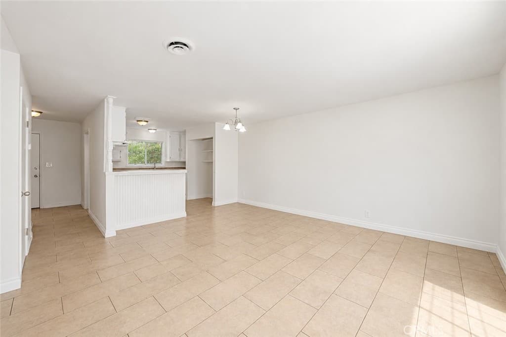 Condo at 441 Ave N Rockvale, Azusa — photo 6 of 12