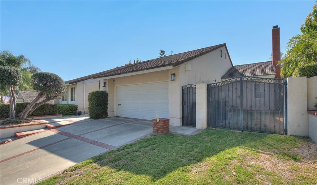 Home at 1801 Via Palomares, San Dimas — photo 4 of 12