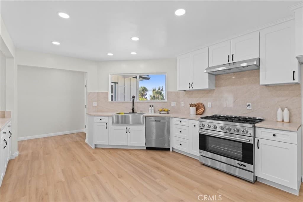Home at 4108 Garey, Claremont — photo 4 of 12