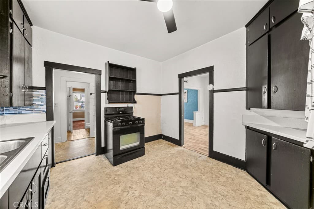 Home at 168 W Orange Street, Covina — photo 12 of 12
