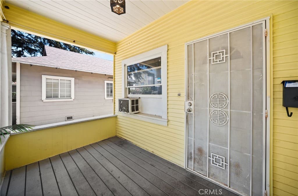 Home at 168 W Orange Street, Covina — photo 4 of 12