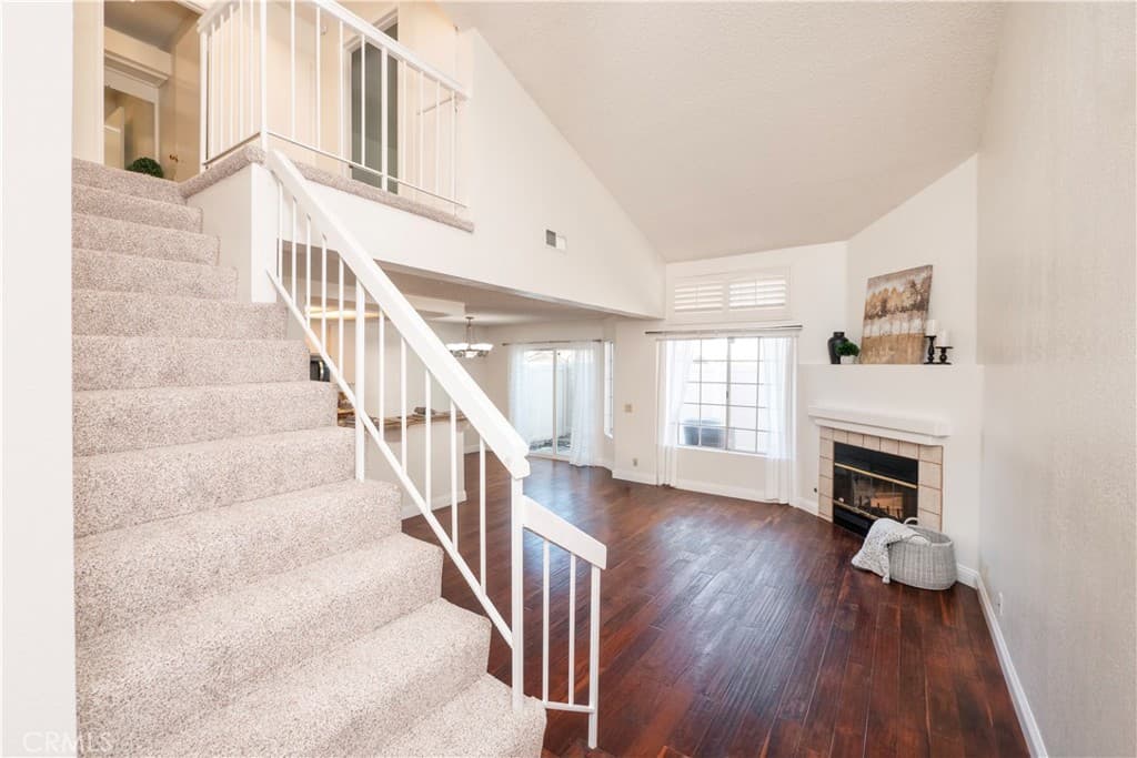 Townhouse at 809 Tiverton Court, San Dimas — photo 5 of 12
